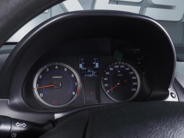 Hyundai Solaris I Рестайлинг с пробегом 2014 года, цена 710 000 рублей, 240824 км, хэтчбек, Автокод Объявления