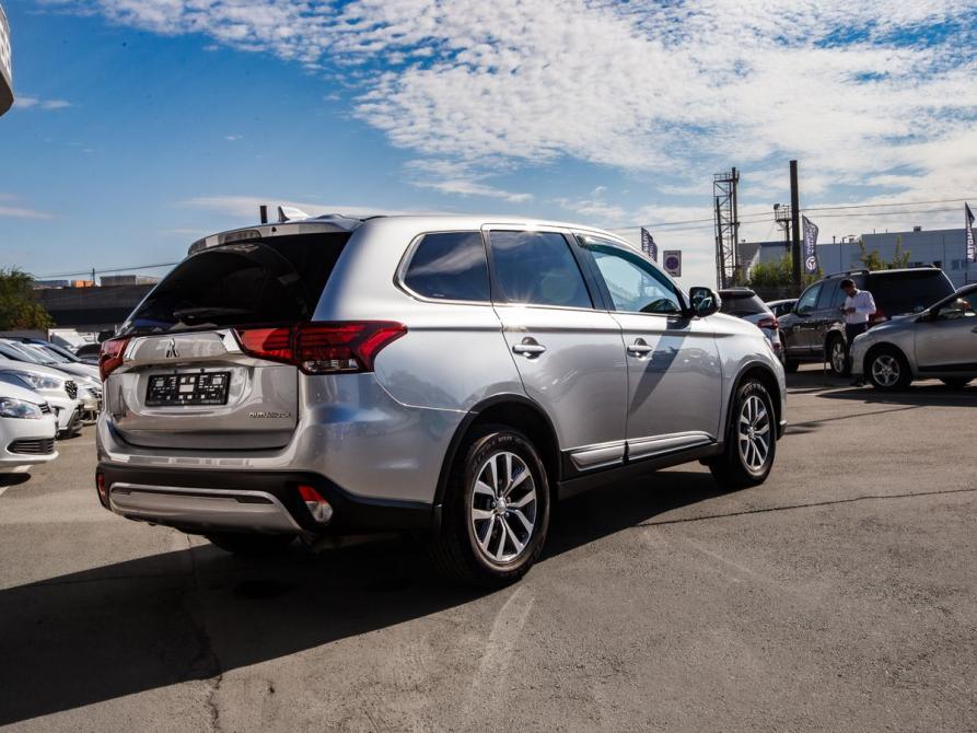 Mitsubishi Outlander III Рестайлинг 3 Челябинск  - изображение 7