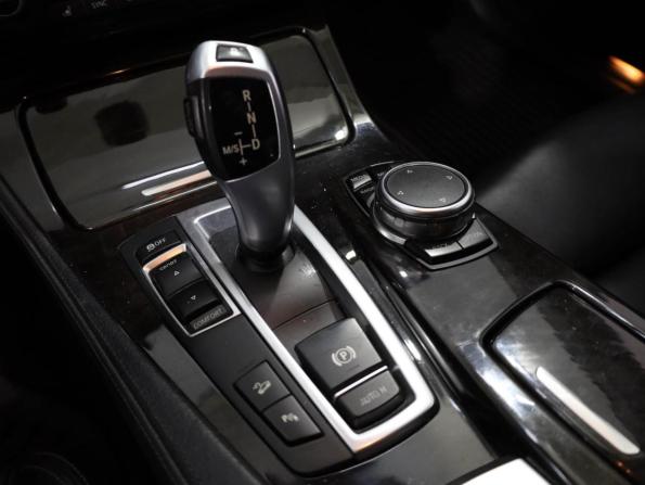 BMW 5 серии VI (F10/F11/F07) Рестайлинг с пробегом 2015 года, цена 2 329 000 рублей, 265466 км, седан, Автокод Объявления
