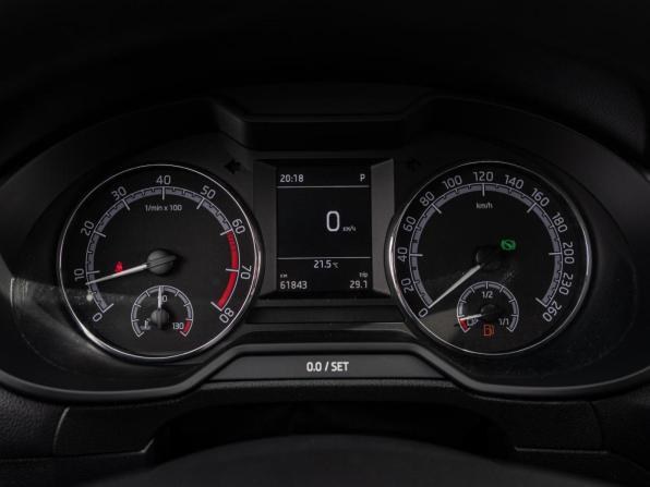Skoda Octavia III (A7) Рестайлинг с пробегом 2018 года, цена 1 750 000 рублей, 61843 км, лифтбек, Автокод Объявления