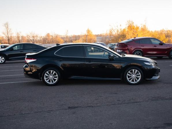 Toyota Camry VIII (XV70) с пробегом 2018 года, цена 2 390 000 рублей, 175459 км, седан, Автокод Объявления