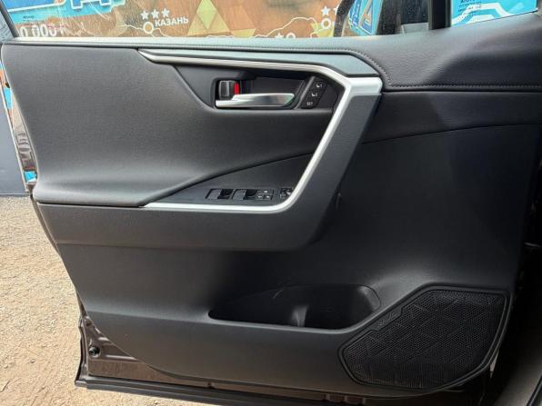 Toyota RAV4 V (XA50) с пробегом 2021 года, цена 3 330 000 рублей, 102000 км, внедорожник, Автокод Объявления