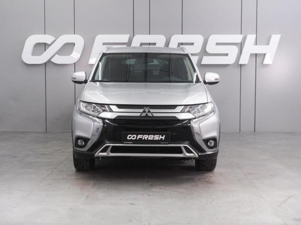 Mitsubishi Outlander III Рестайлинг 3 с пробегом 2019 года, цена 1 899 000 рублей, 99221 км, внедорожник, Автокод Объявления