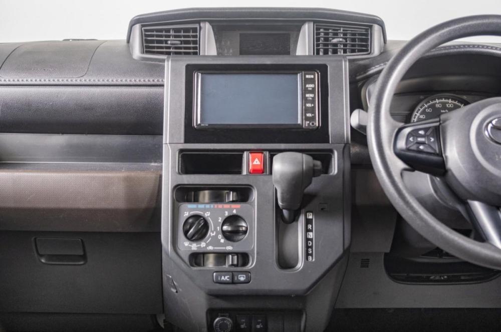 Toyota Roomy I Рестайлинг Томск  - изображение 16