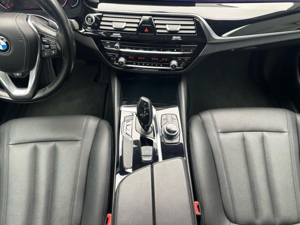 BMW 5 серии VII (G30/G31/G38) с пробегом 2018 года, цена 2 797 900 рублей, 93550 км, седан, Автокод Объявления