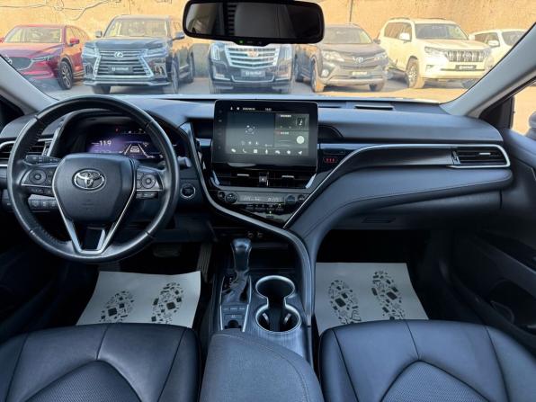 Toyota Camry VIII (XV70) Рестайлинг с пробегом 2022 года, цена 3 390 000 рублей, 60710 км, седан, Автокод Объявления