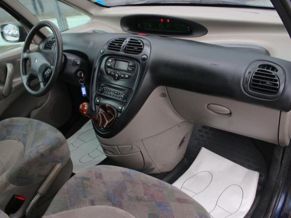 Citroen Xsara Picasso с пробегом 2001 года, цена 250 000 рублей, 261653 км, компактвэн, Автокод Объявления
