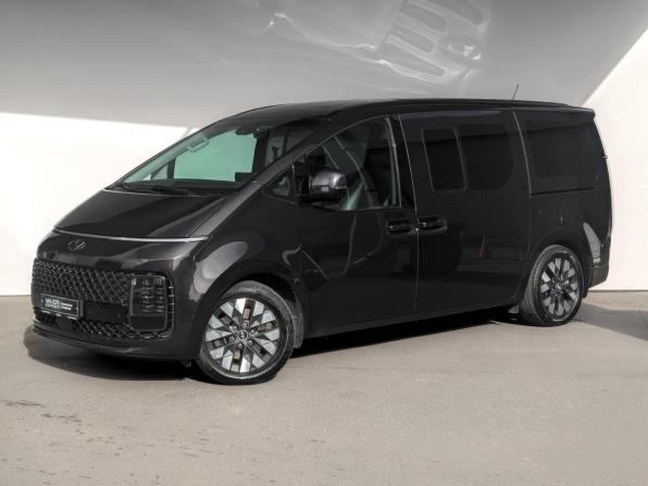 Hyundai Staria I с пробегом 2023 года, цена 4 850 000 рублей, 48774 км, минивэн, Автокод Объявления