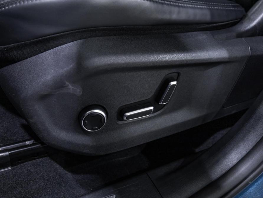 Geely Monjaro I Санкт-Петербург  - изображение 20