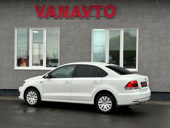 Volkswagen Polo V Рестайлинг с пробегом 2018 года, цена 1 410 000 рублей, 85900 км, седан, Автокод Объявления