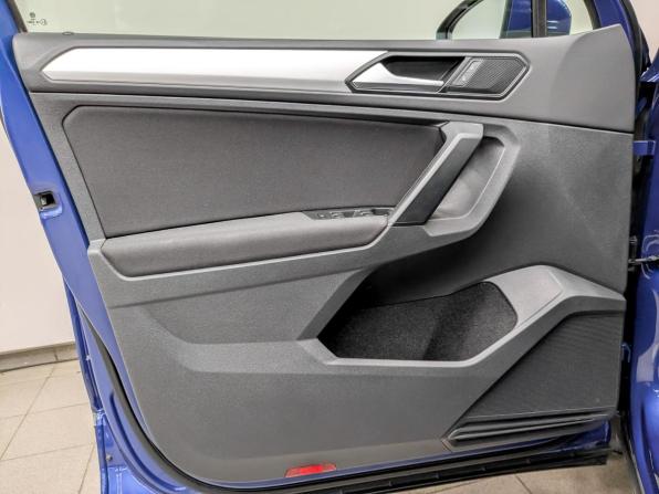 Volkswagen Tiguan II с пробегом 2021 года, цена 2 205 000 рублей, 145075 км, внедорожник, Автокод Объявления
