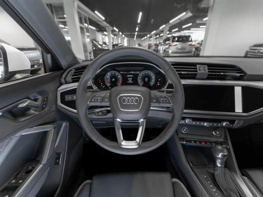 Audi Q3 II (F3) Москва  - изображение 11