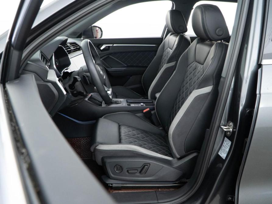 Audi Q3 II (F3) Москва  - изображение 11