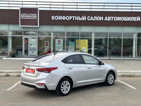 Hyundai Solaris II с пробегом 2017 года, цена 1 100 000 рублей, 98266 км, седан, Автокод Объявления
