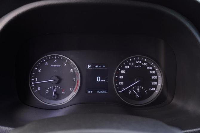Hyundai Tucson III с пробегом 2015 года, цена 1 891 000 рублей, 173000 км, внедорожник, Автокод Объявления