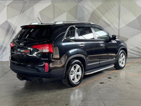 Kia Sorento II Рестайлинг с пробегом 2015 года, цена 1 790 000 рублей, 197473 км, внедорожник, Автокод Объявления