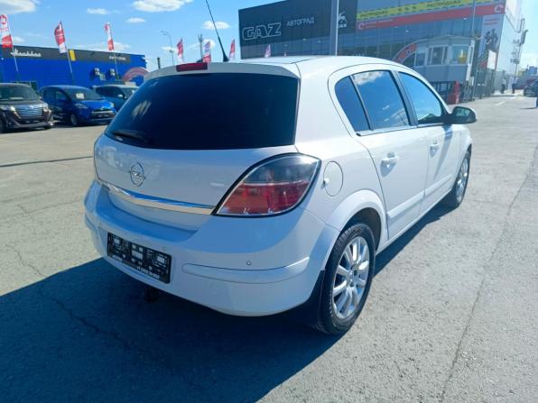 Opel Astra H Рестайлинг с пробегом 2013 года, цена 749 995 рублей, 154606 км, хэтчбек, Автокод Объявления