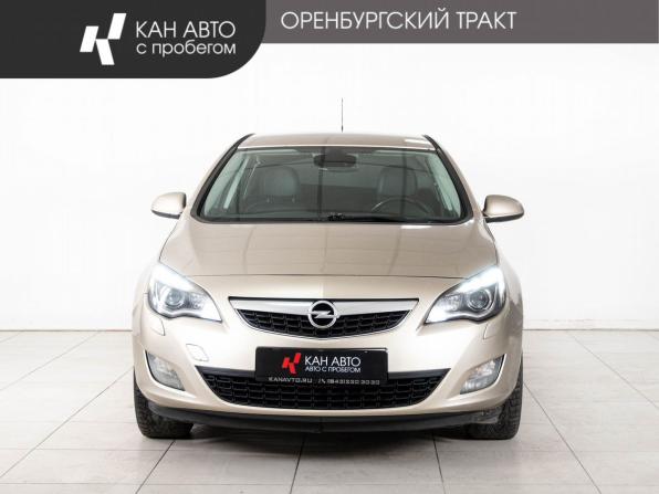 Opel Astra J с пробегом 2011 года, цена 650 000 рублей, 210646 км, хэтчбек, Автокод Объявления