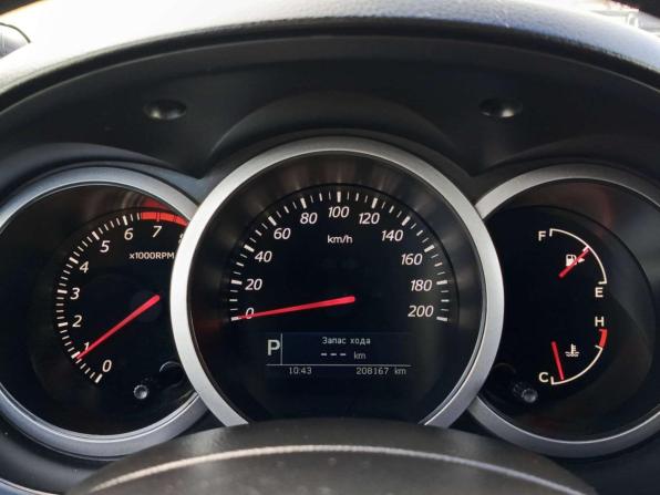 Suzuki Grand Vitara II Рестайлинг с пробегом 2011 года, цена 1 210 000 рублей, 208166 км, внедорожник, Автокод Объявления
