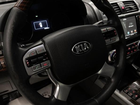 Kia Mohave I Рестайлинг с пробегом 2018 года, цена 3 150 000 рублей, 149000 км, внедорожник, Автокод Объявления