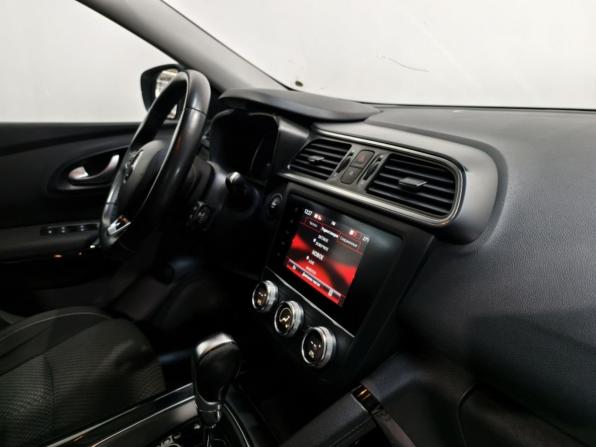 Renault Kadjar I Рестайлинг с пробегом 2019 года, цена 1 665 000 рублей, 217667 км, внедорожник, Автокод Объявления