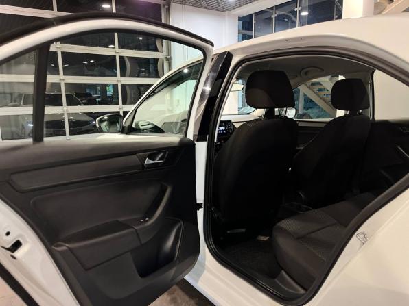 Volkswagen Polo VI с пробегом 2022 года, цена 1 530 000 рублей, 111381 км, лифтбек, Автокод Объявления