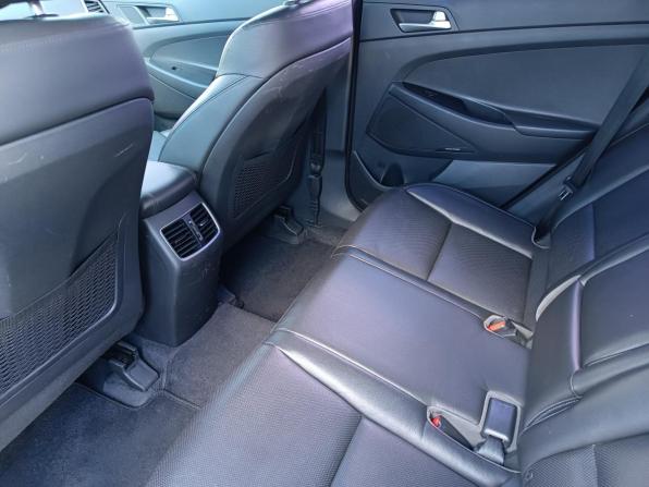 Hyundai Tucson III с пробегом 2017 года, цена 1 850 000 рублей, 191278 км, внедорожник, Автокод Объявления