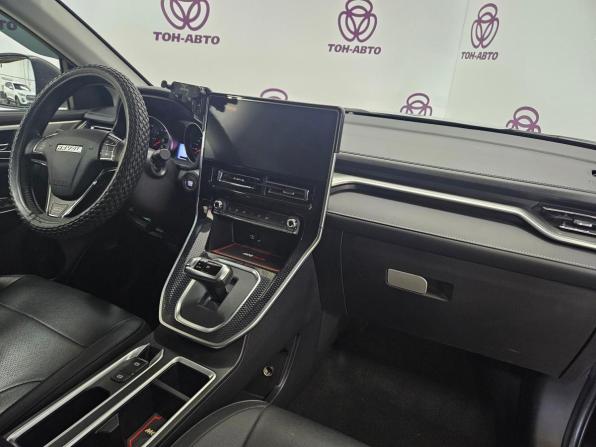 Haval M6 II с пробегом 2024 года, цена 1 750 000 рублей, 44541 км, внедорожник, Автокод Объявления