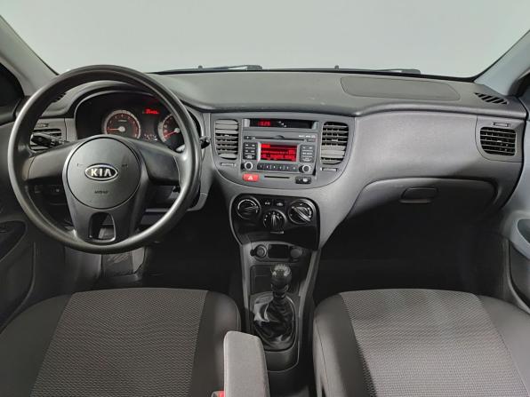 Kia Rio II Рестайлинг с пробегом 2010 года, цена 550 000 рублей, 244457 км, хэтчбек, Автокод Объявления