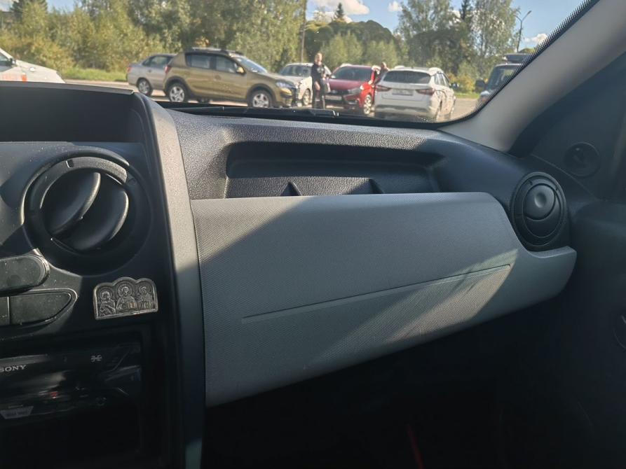 Renault Duster I Рестайлинг Великие Луки  - изображение 14