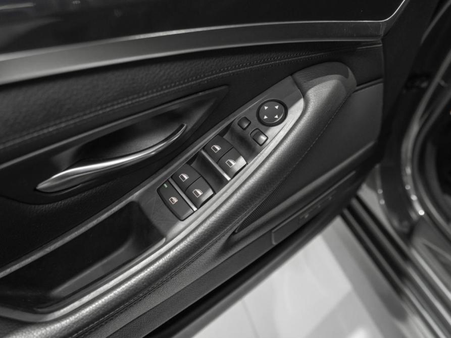 BMW 5 серии VI (F10/F11/F07) Рестайлинг Москва  - изображение 17