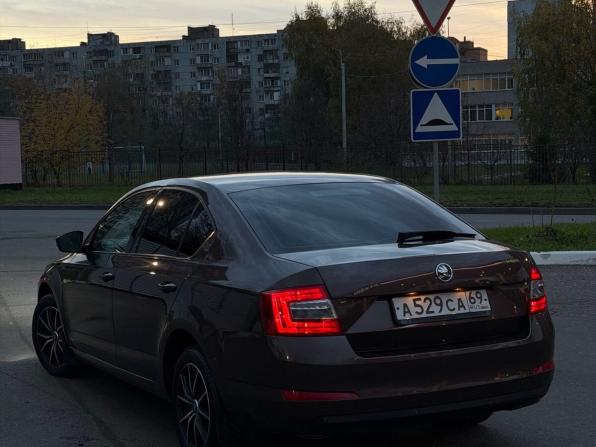 Skoda Octavia III (A7) с пробегом 2013 года, цена 1 399 000 рублей, 174950 км, лифтбек, Автокод Объявления