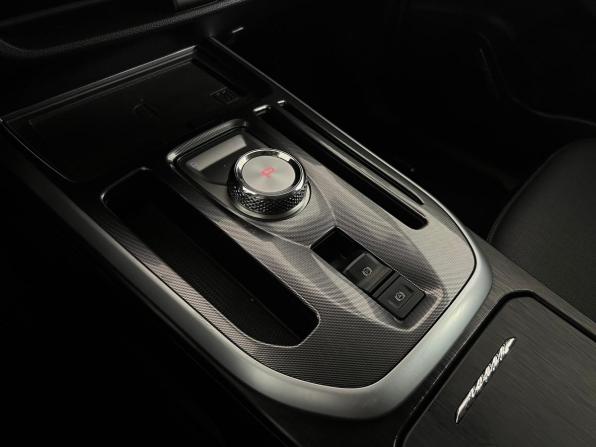Haval Jolion I Рестайлинг с пробегом 2024 года, цена 1 999 000 рублей, 53426 км, внедорожник, Автокод Объявления