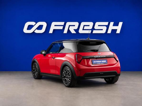 Mini Hatch IV (F65/F66/J01) с пробегом 2024 года, цена 5 350 055 рублей, 4567 км, хэтчбек, Автокод Объявления