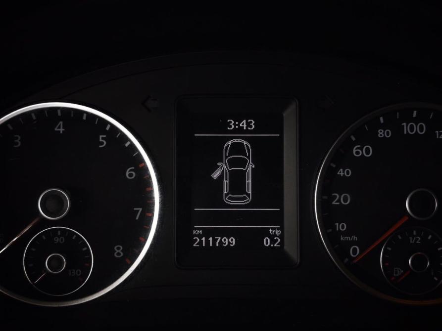 Volkswagen Tiguan I Рестайлинг Москва  - изображение 17