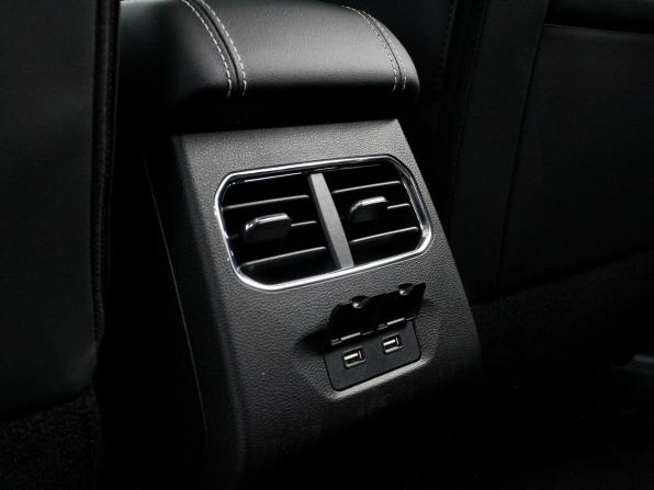 Haval Jolion I Рестайлинг с пробегом 2024 года, цена 2 649 900 рублей, 2500 км, внедорожник, Автокод Объявления