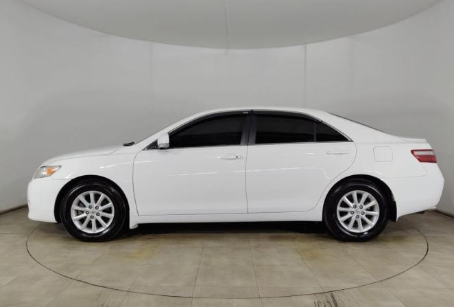 Toyota Camry VI (XV40) Рестайлинг с пробегом 2011 года, цена 1 120 000 рублей, 332103 км, седан, Автокод Объявления