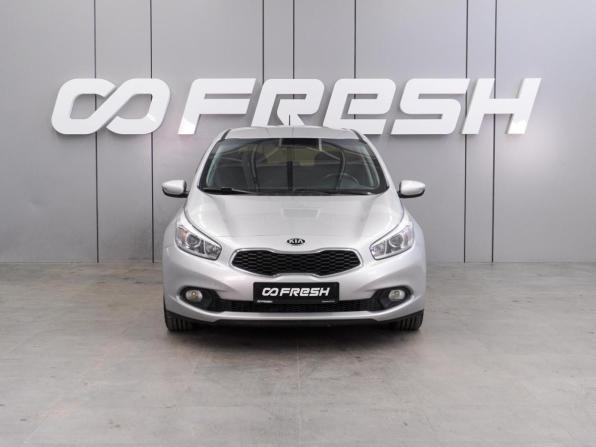 Kia Ceed II с пробегом 2013 года, цена 999 000 рублей, 153755 км, хэтчбек, Автокод Объявления