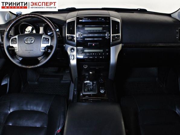 Toyota Land Cruiser 200 Series с пробегом 2012 года, цена 3 657 000 рублей, 210240 км, внедорожник, Автокод Объявления