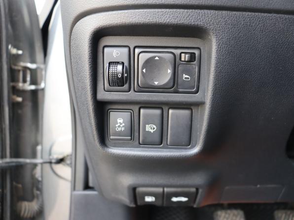 Nissan Juke I с пробегом 2013 года, цена 810 000 рублей, 239003 км, внедорожник, Автокод Объявления