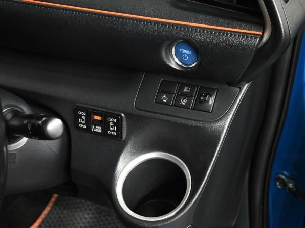 Toyota Sienta II Рестайлинг с пробегом 2019 года, цена 1 600 000 рублей, 100617 км, минивэн, Автокод Объявления