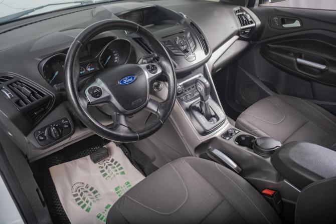 Ford Kuga II с пробегом 2016 года, цена 1 629 000 рублей, 149000 км, внедорожник, Автокод Объявления