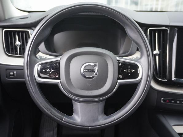 Volvo XC60 II с пробегом 2018 года, цена 3 613 000 рублей, 85135 км, внедорожник, Автокод Объявления