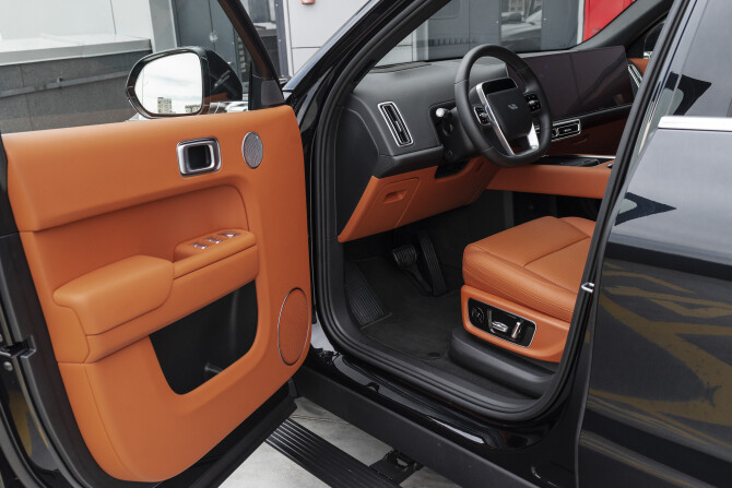 Li Auto (Lixiang) L9 I с пробегом 2024 года, цена 7 990 000 рублей, 78 км, внедорожник, Автокод Объявления