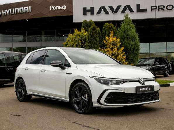 Volkswagen Golf VIII с пробегом 2022 года, цена 2 498 000 рублей, 60549 км, хэтчбек, Автокод Объявления