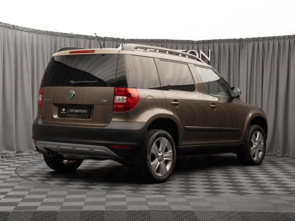 Skoda Yeti I с пробегом 2012 года, цена 1 370 000 рублей, 102613 км, внедорожник, Автокод Объявления