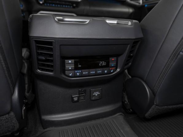 Toyota Sequoia III с пробегом 2024 года, цена 12 000 000 рублей, 34425 км, внедорожник, Автокод Объявления