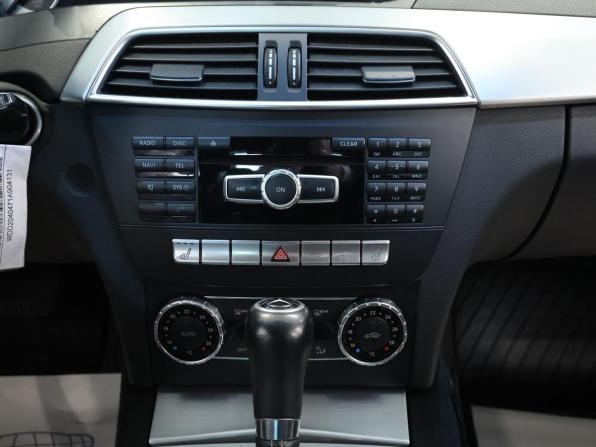 Mercedes-Benz C-Класс III (W204) Рестайлинг с пробегом 2013 года, цена 1 575 000 рублей, 142038 км, седан, Автокод Объявления