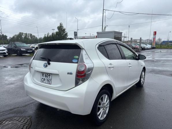 Toyota Aqua I с пробегом 2014 года, цена 749 000 рублей, 151000 км, хэтчбек, Автокод Объявления