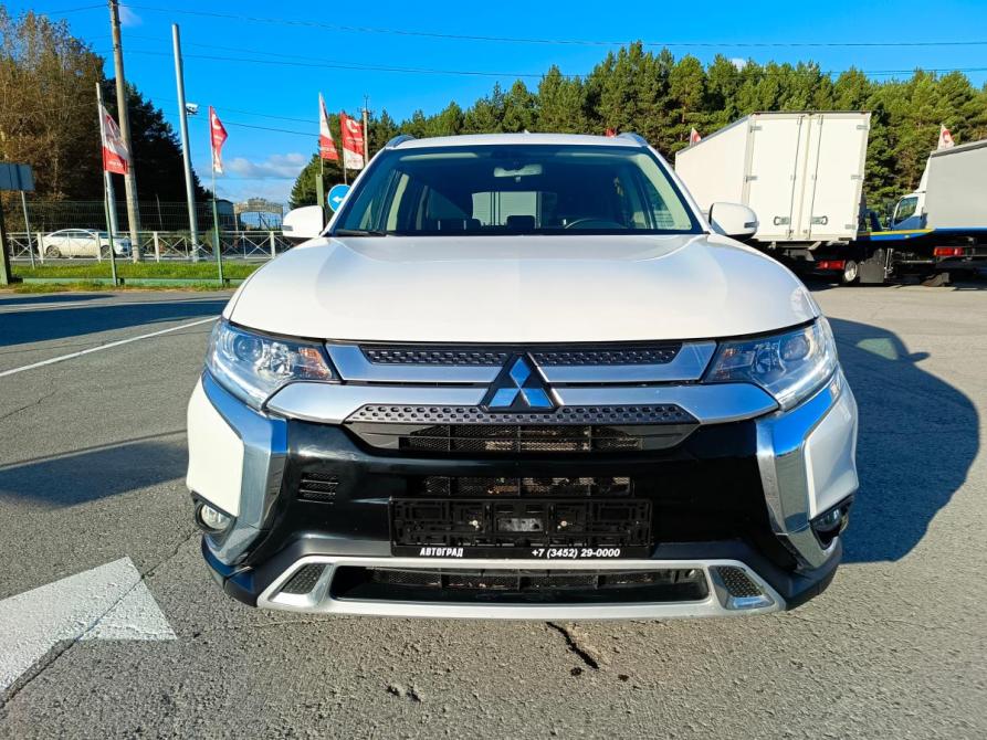 Mitsubishi Outlander III Рестайлинг 2 Тюмень  - изображение 2